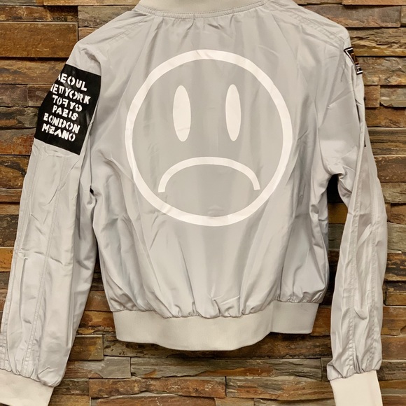 Jacket - Picture 3 of 3